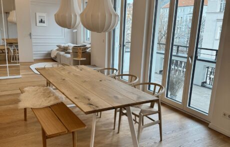 Massivholz-Esstisch aus Eiche