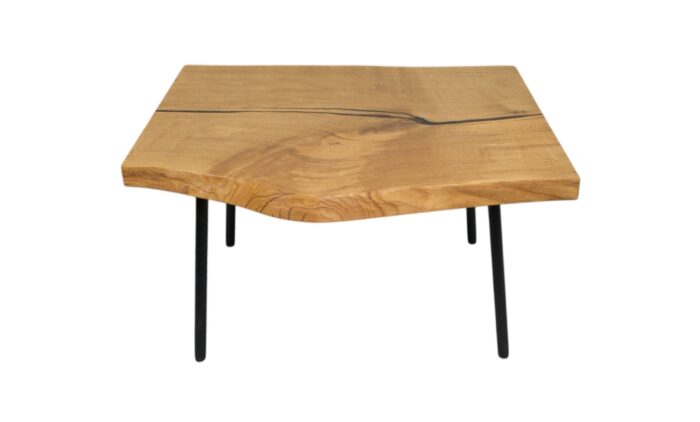 Expoxidharz-Couchtisch Vinco aus Eiche (80 x 59-73 cm) – Bild 3