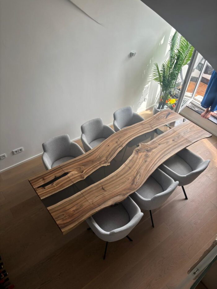 Nussbaumtisch Solaro mit Epoxidharz und Ansteckplatte – Bild 6