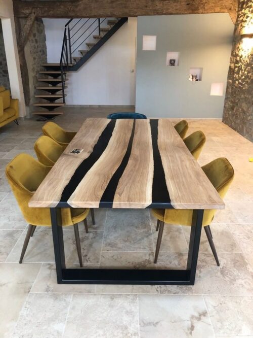 Epoxidharz River Table USTEL aus Esche nach Maß