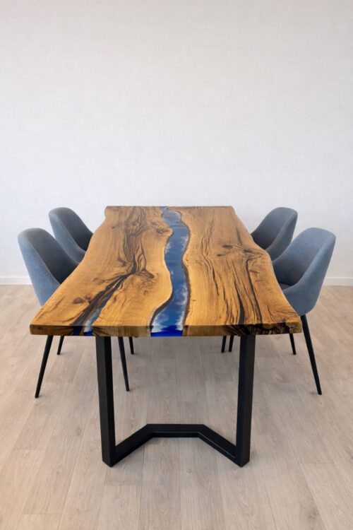River Table mit blauen Epoxidharz